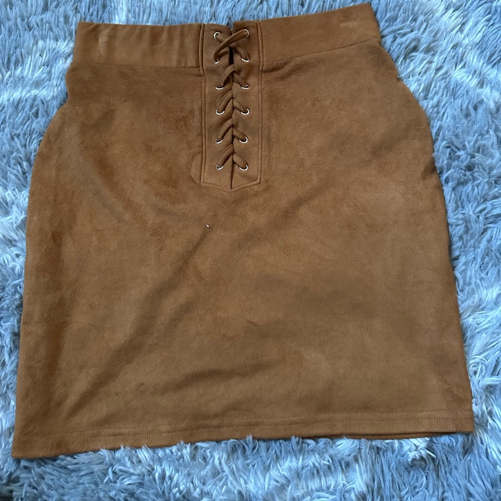 Forever 21 skirt size small